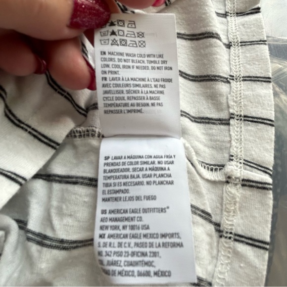 American Eagle white with black vertical stripes blouse Size M - Picture 7 of 10